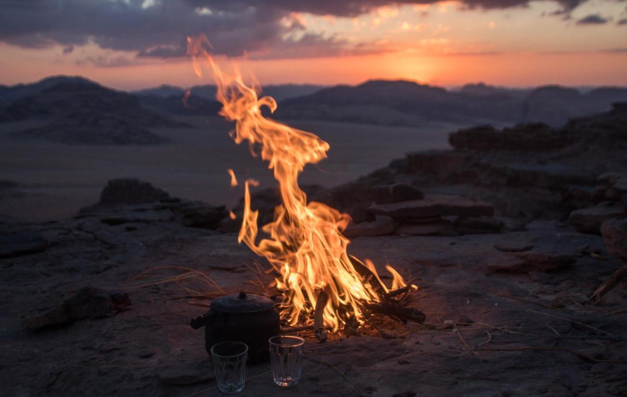 Отель Bedouins Life Camp Акаба Экстерьер фото