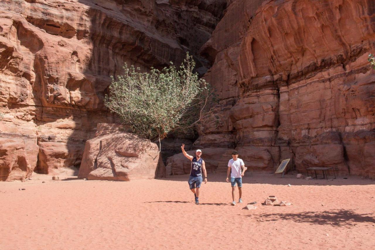 Отель Bedouins Life Camp Акаба Экстерьер фото