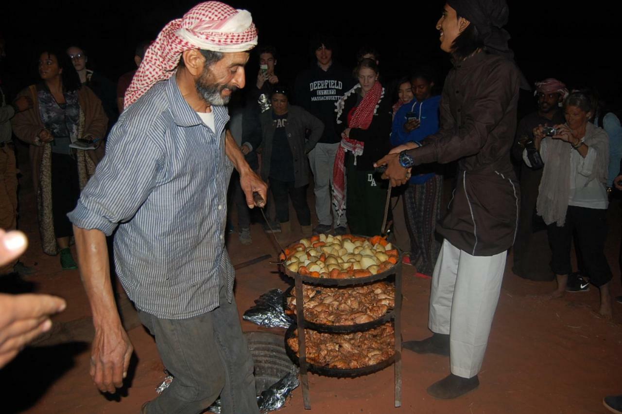 Отель Bedouins Life Camp Акаба Экстерьер фото